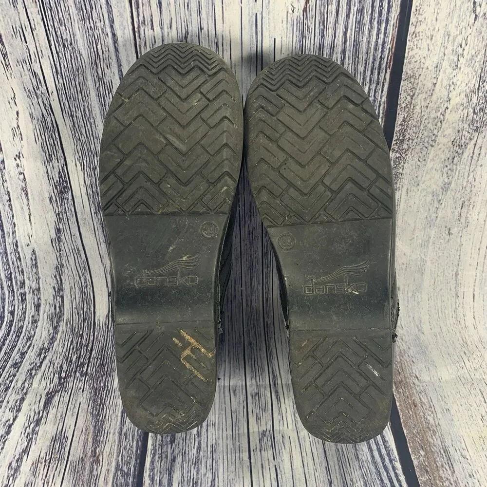 Dansko Floral Black Embossed Leather Professional Clogs Women’s 39